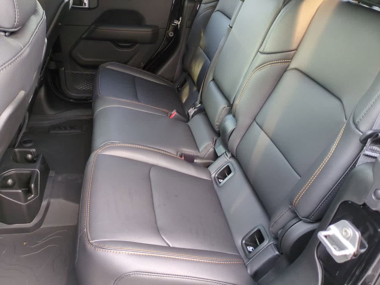 Thumbnail: 2025 Jeep Gladiator - 20