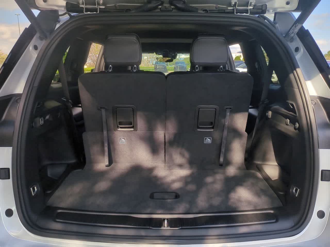 Thumbnail: 2025 Jeep Grand Cherokee L - 35