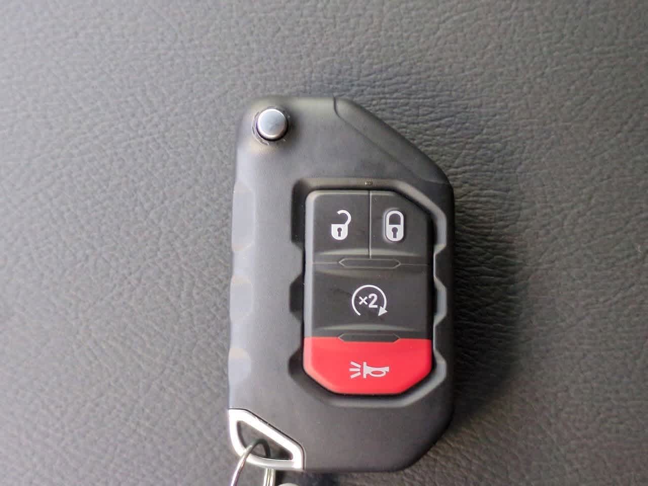 Thumbnail: 2025 Jeep Wrangler - 36