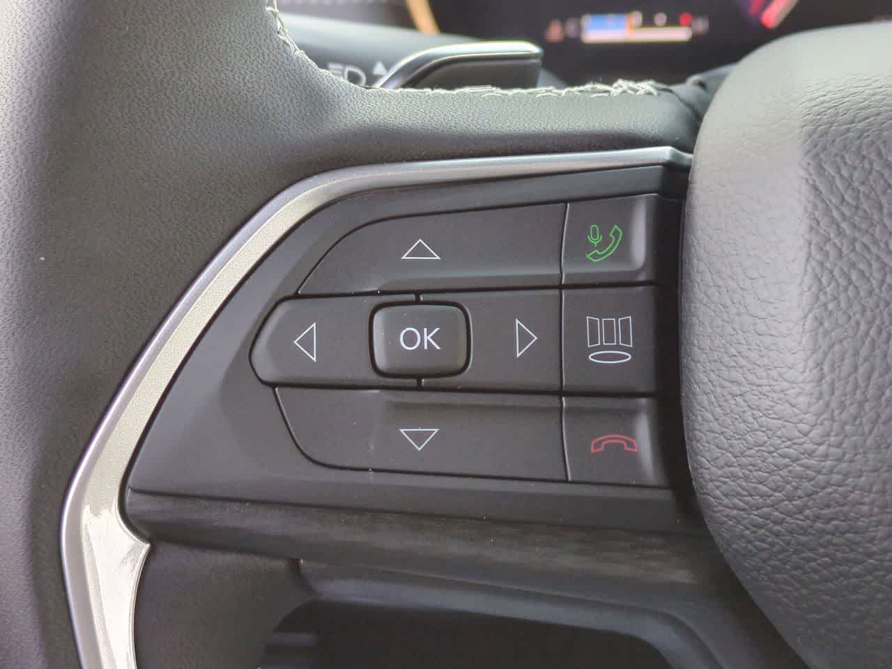 Thumbnail: 2025 Jeep Grand Cherokee - 24