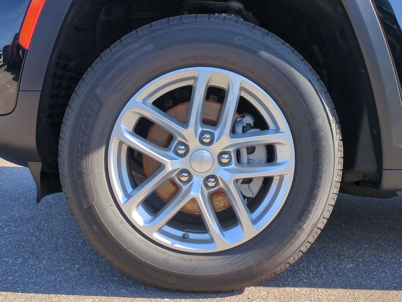 Thumbnail: 2025 Jeep Grand Cherokee - 14