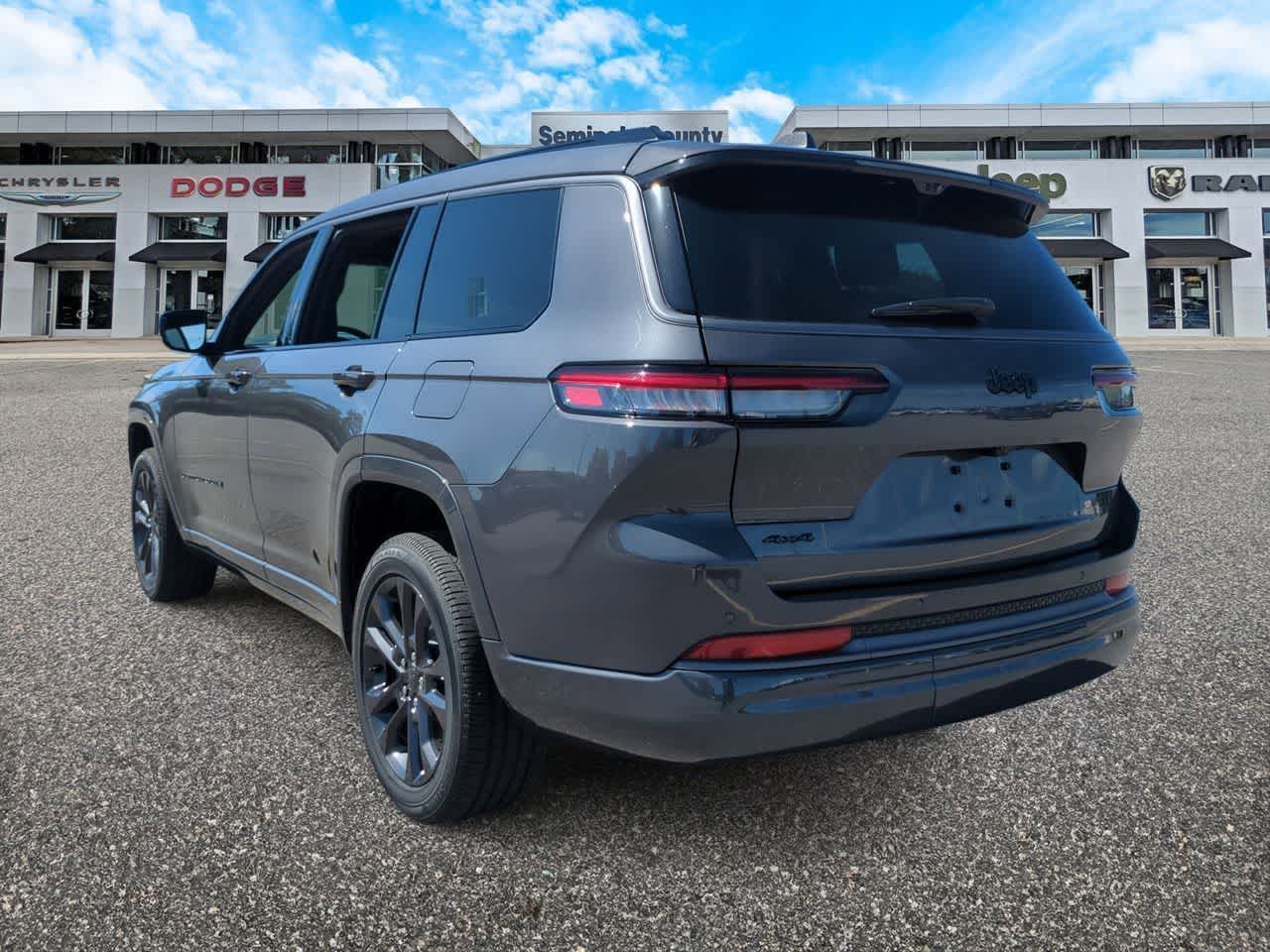 Thumbnail: 2026 Jeep Grand Cherokee L - 6