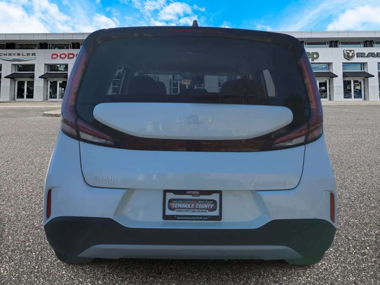 Thumbnail: 2023 Kia Soul - 7