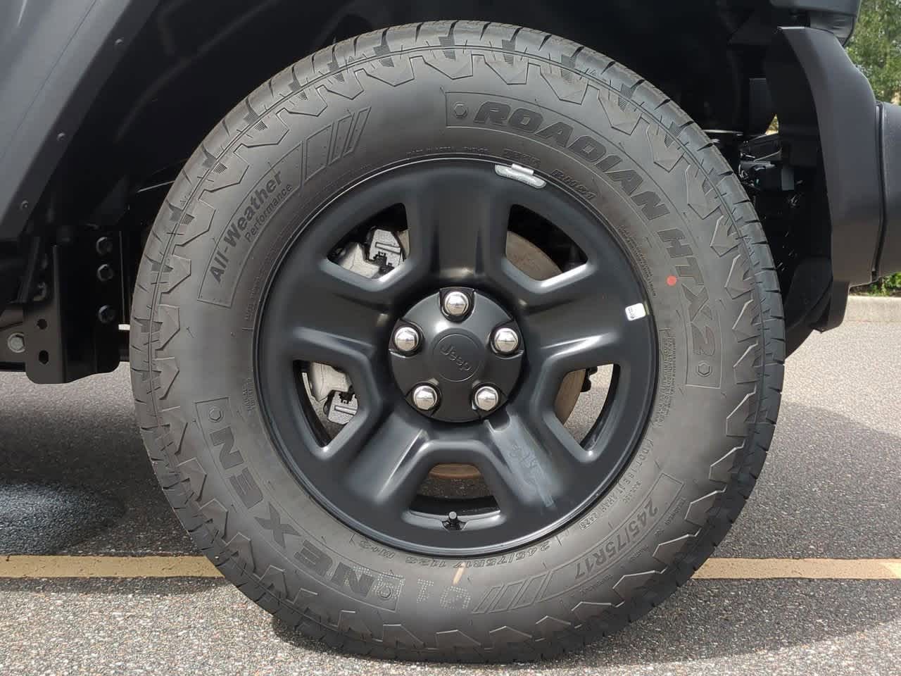 Thumbnail: 2025 Jeep Wrangler - 14