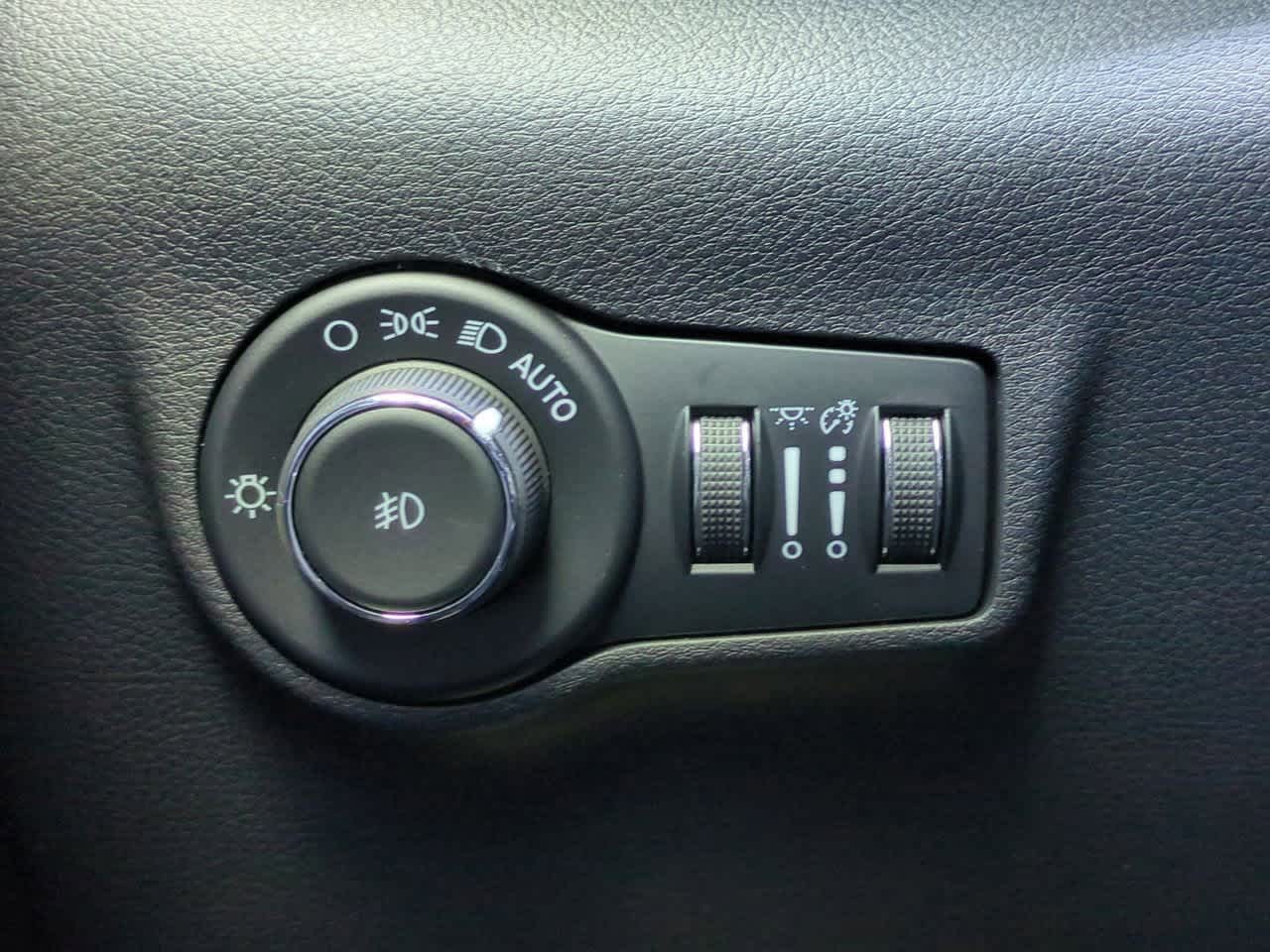 Thumbnail: 2026 Jeep Compass - 17