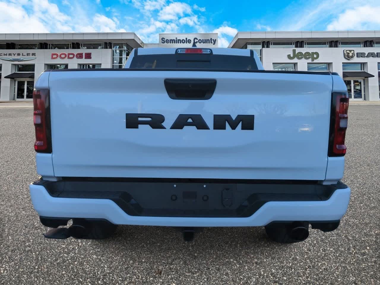 Thumbnail: 2026 RAM 1500 - 7