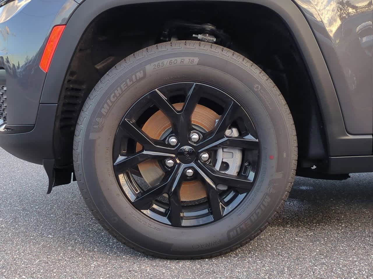 Thumbnail: 2025 Jeep Grand Cherokee L - 14