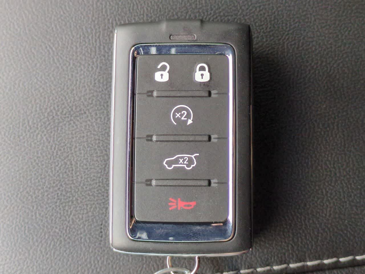 Thumbnail: 2025 Jeep Grand Cherokee - 36