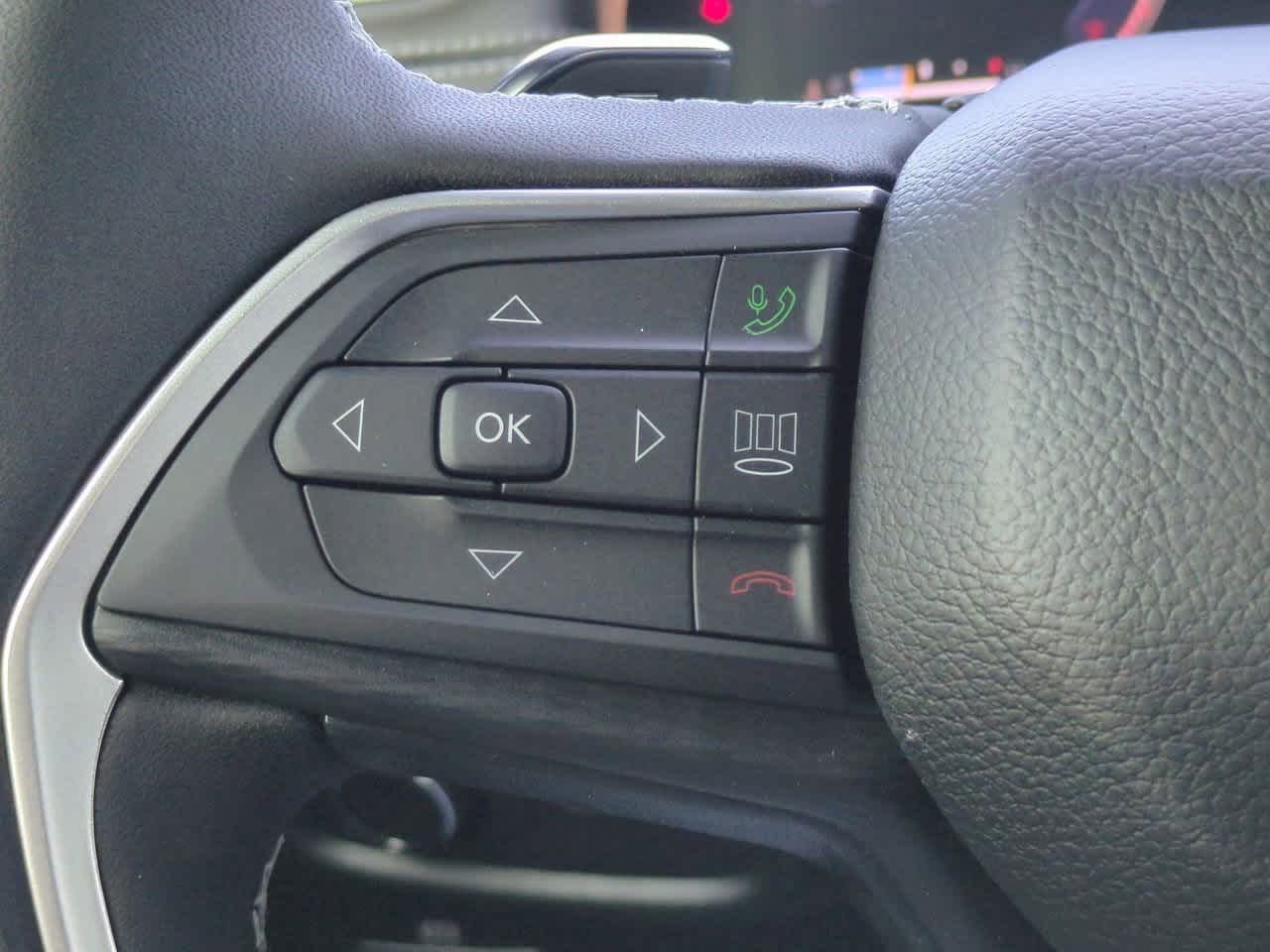 Thumbnail: 2025 Jeep Grand Cherokee L - 25