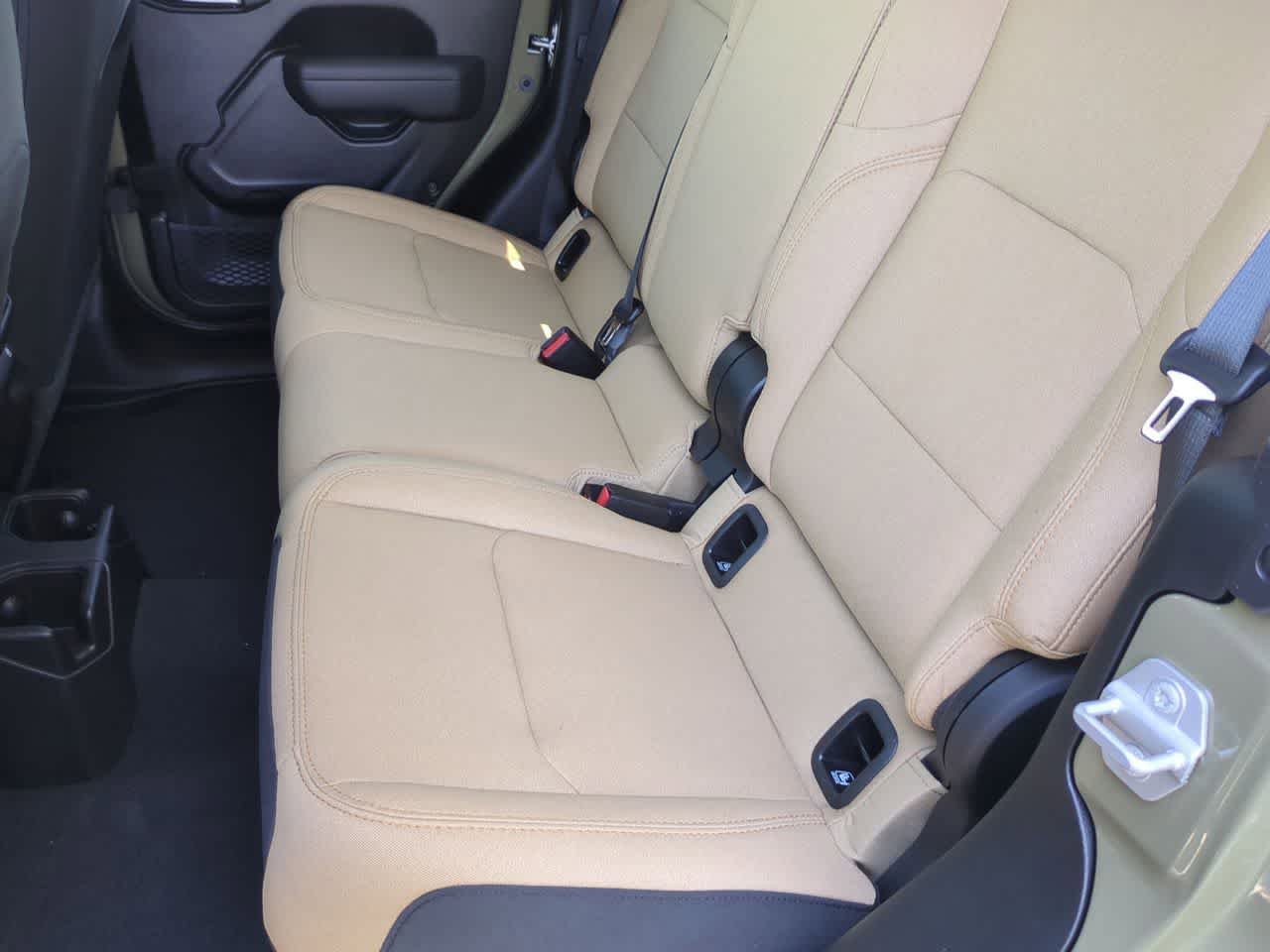 Thumbnail: 2026 Jeep Gladiator - 20