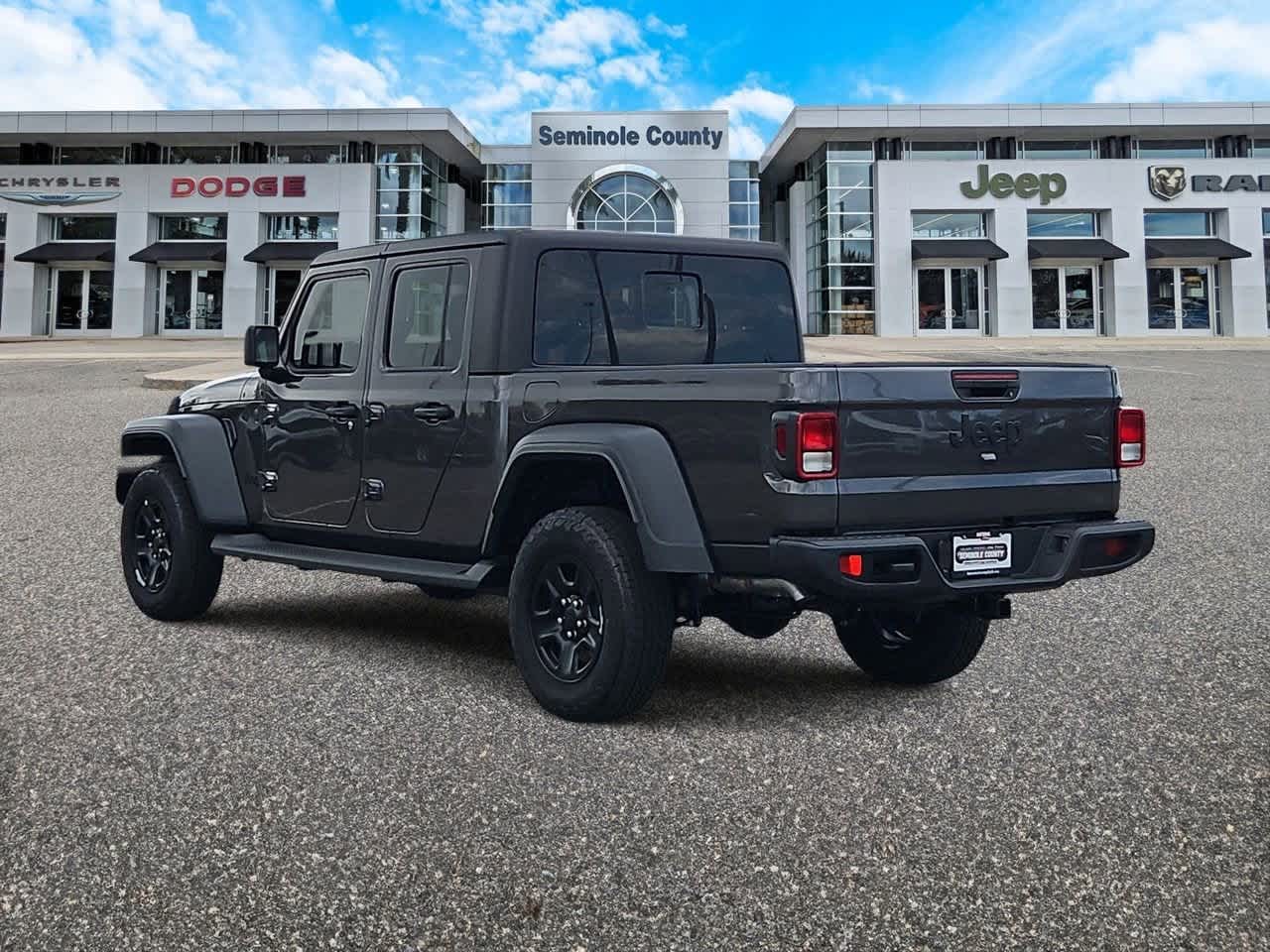 Thumbnail: 2025 Jeep Gladiator - 6