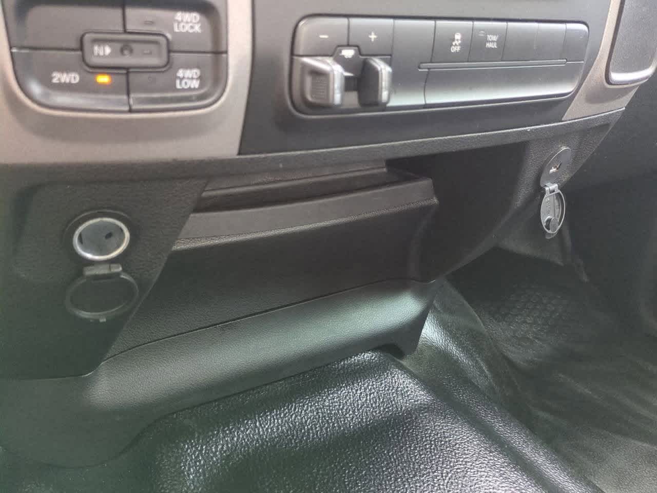 Thumbnail: 2021 RAM 1500 Classic - 30