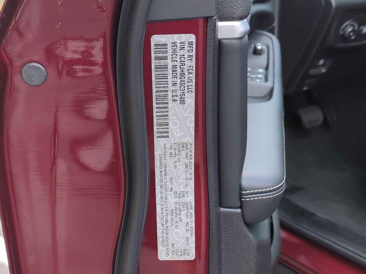 Thumbnail: 2025 Jeep Grand Cherokee - 39