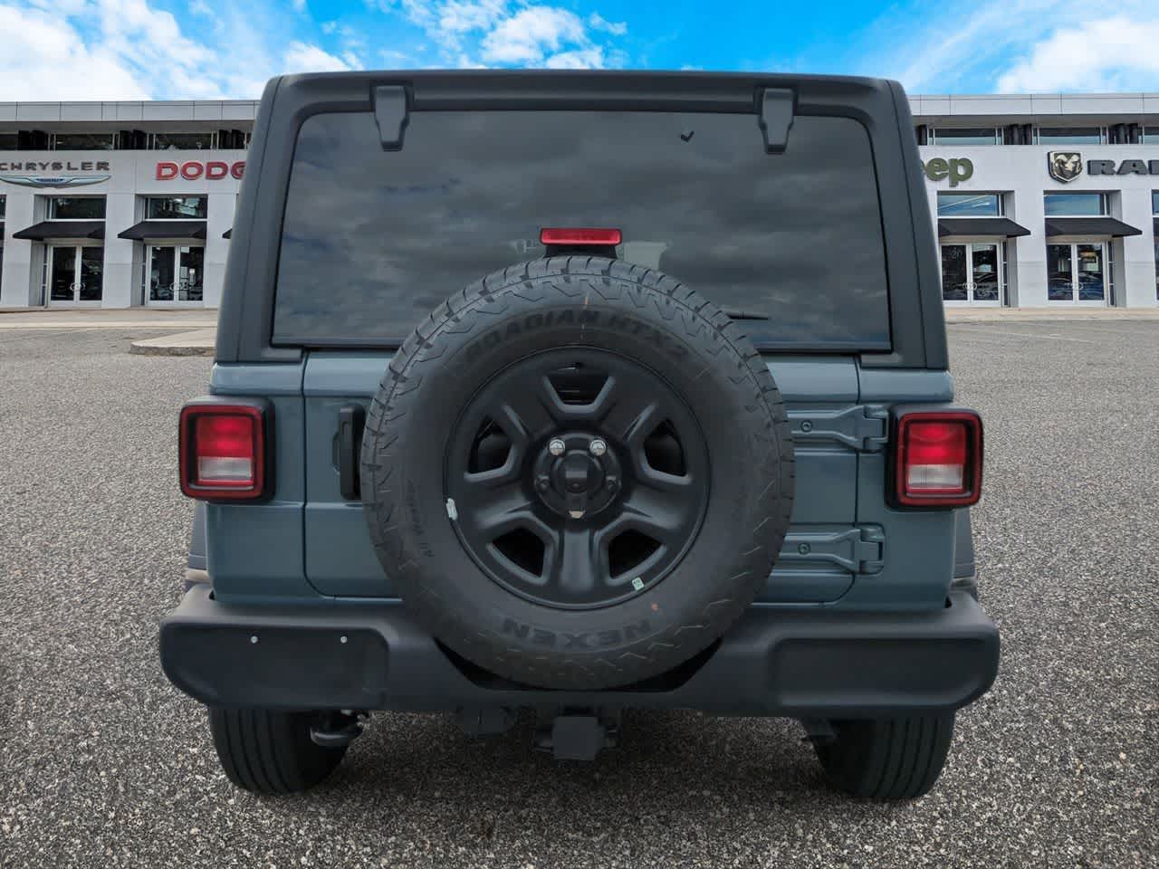Thumbnail: 2026 Jeep Wrangler - 7