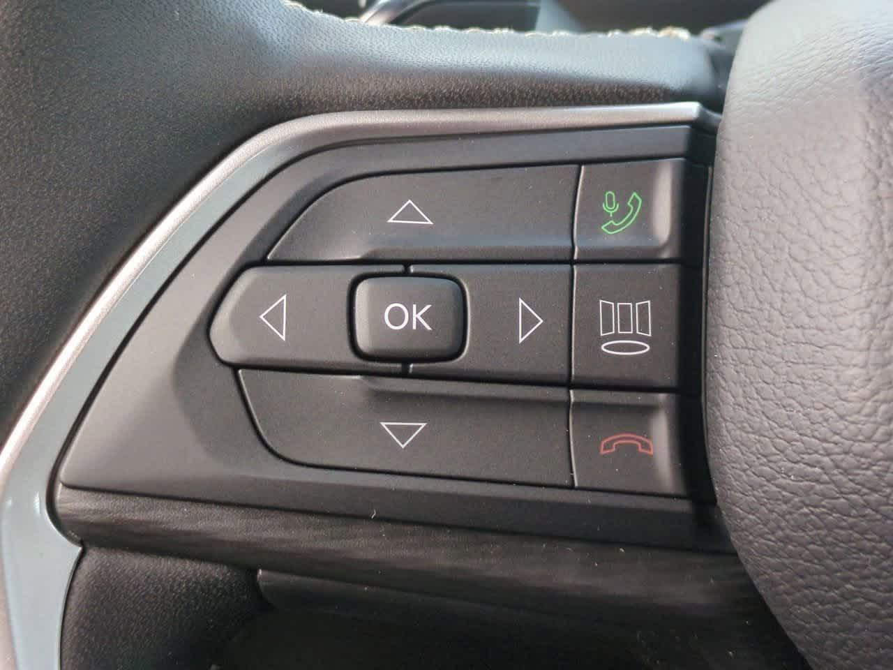 Thumbnail: 2025 Jeep Grand Cherokee - 25