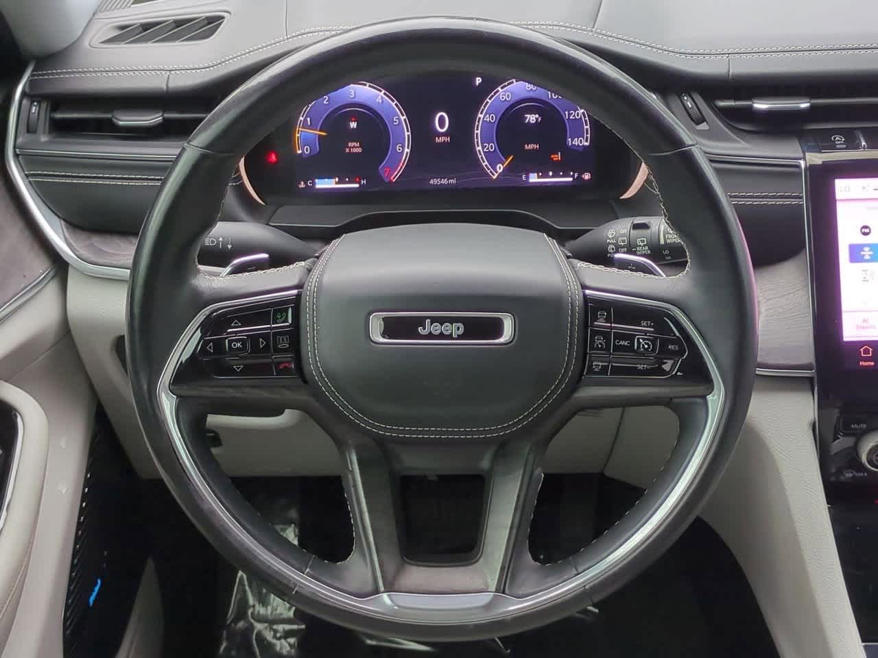 Thumbnail: 2022 Jeep Grand Cherokee L - 24