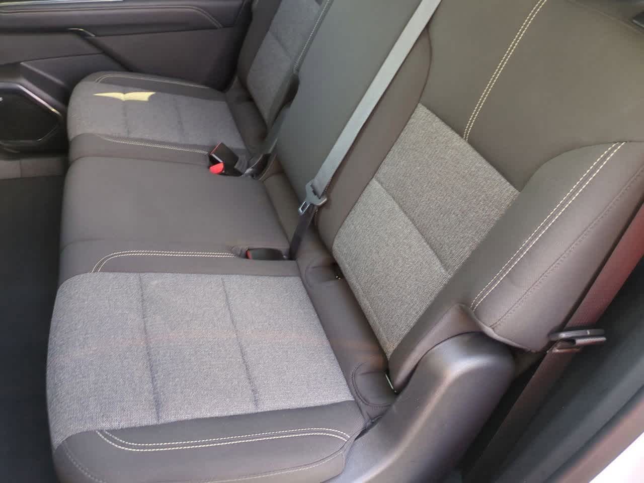 Thumbnail: 2025 GMC Acadia - 20