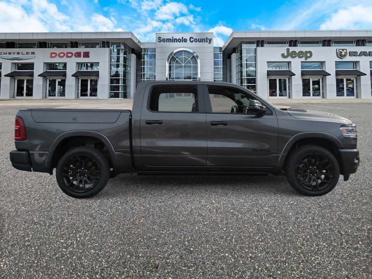 Thumbnail: 2026 RAM 1500 - 9