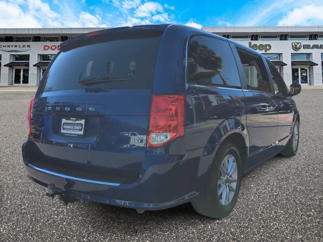 Thumbnail: 2020 Dodge Grand Caravan - 8