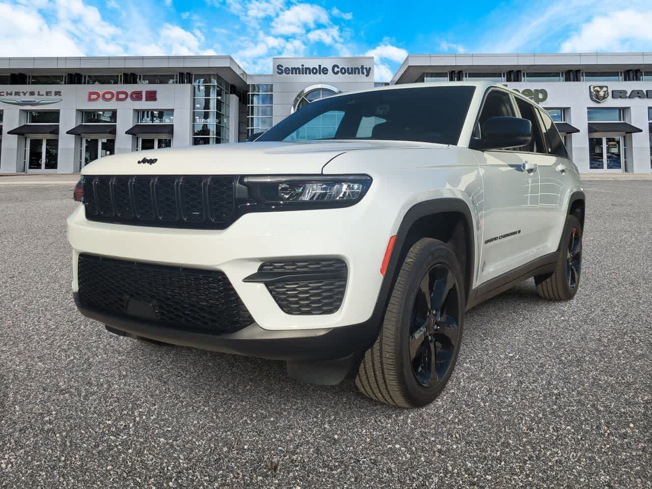 Thumbnail: 2025 Jeep Grand Cherokee - 4