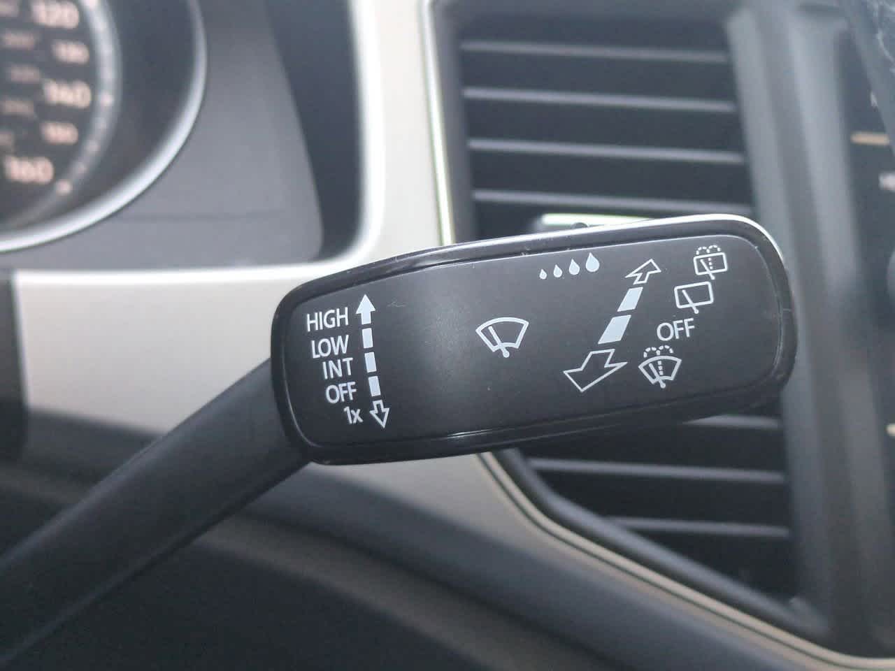 Thumbnail: 2019 Volkswagen Atlas - 27