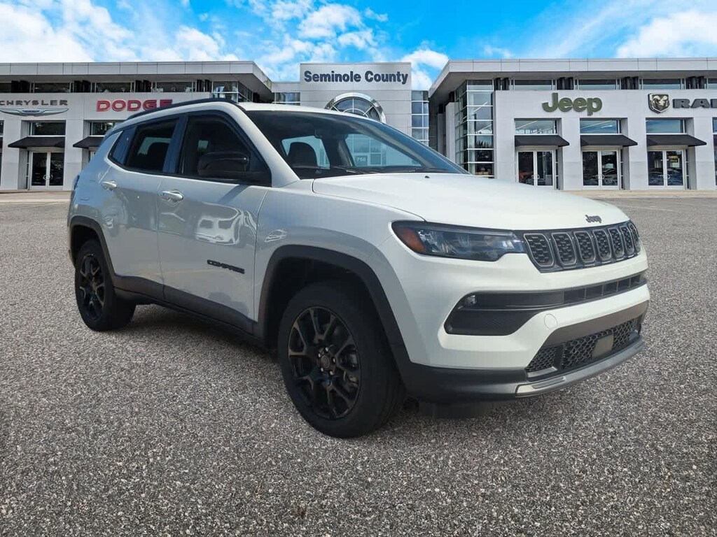 New 2026 Jeep Compass Latitude SUV