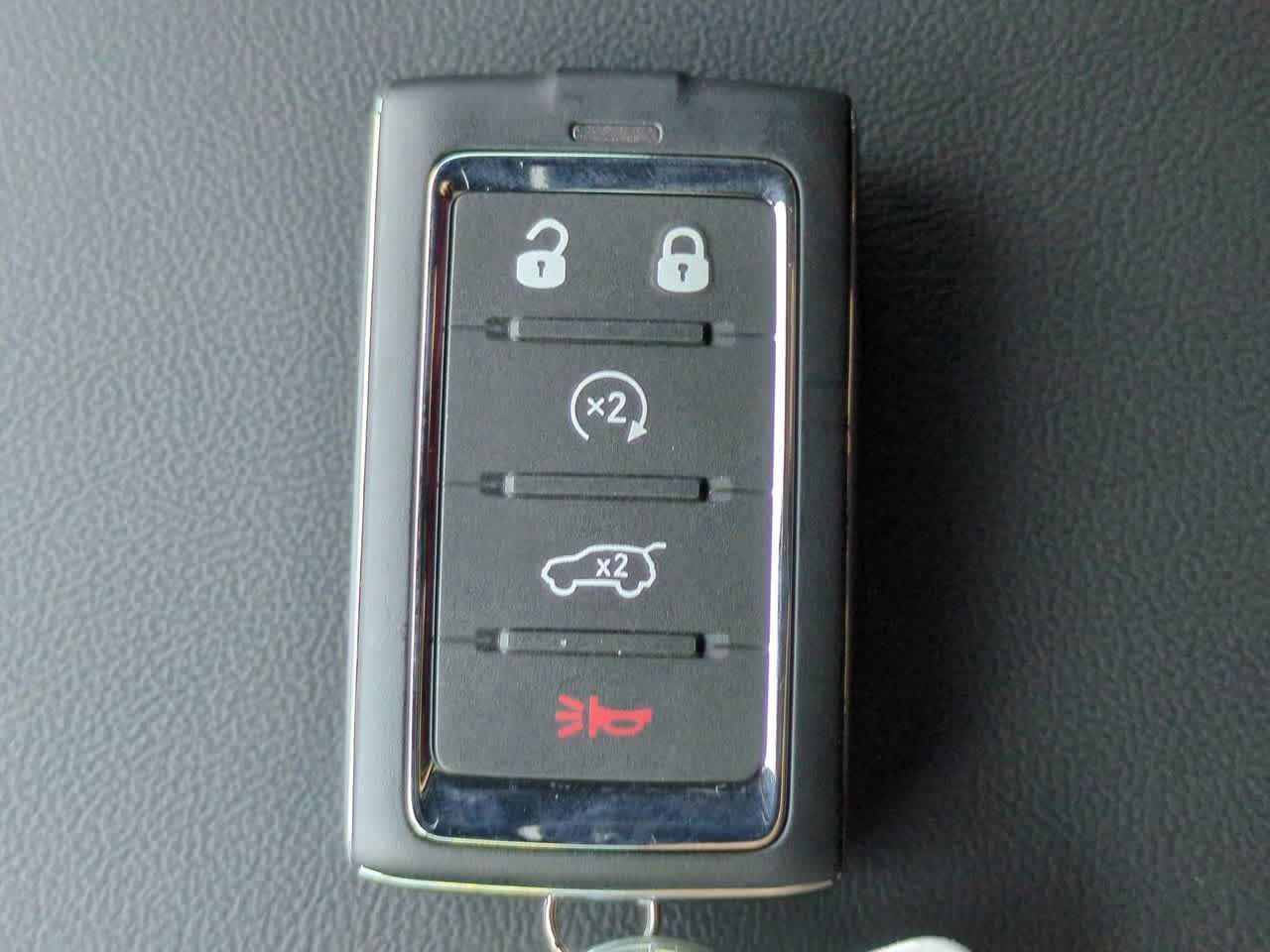 Thumbnail: 2025 Jeep Grand Cherokee - 36