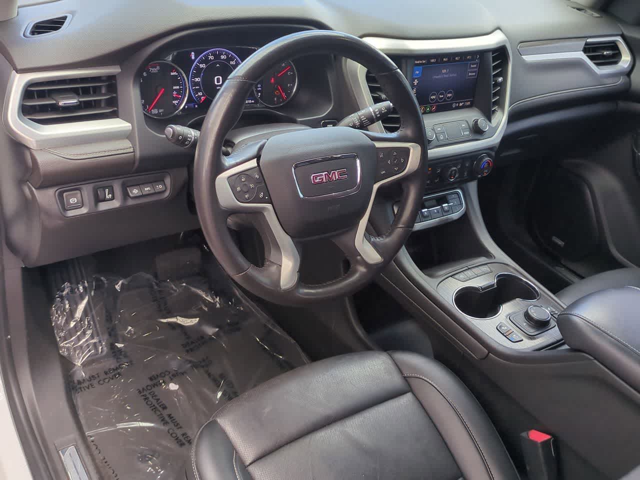 Thumbnail: 2022 GMC Acadia - 10