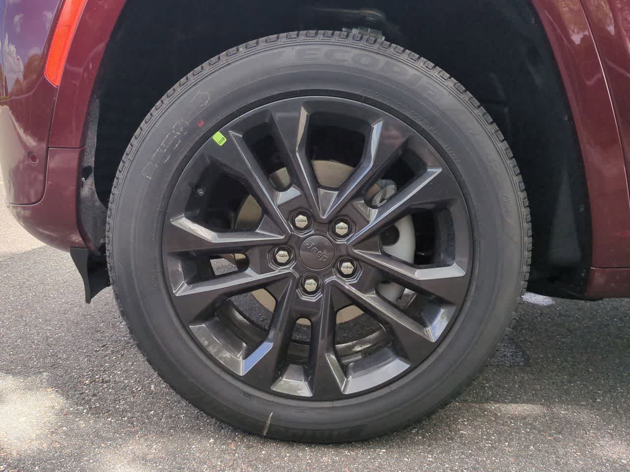 Thumbnail: 2026 Jeep Grand Cherokee - 14