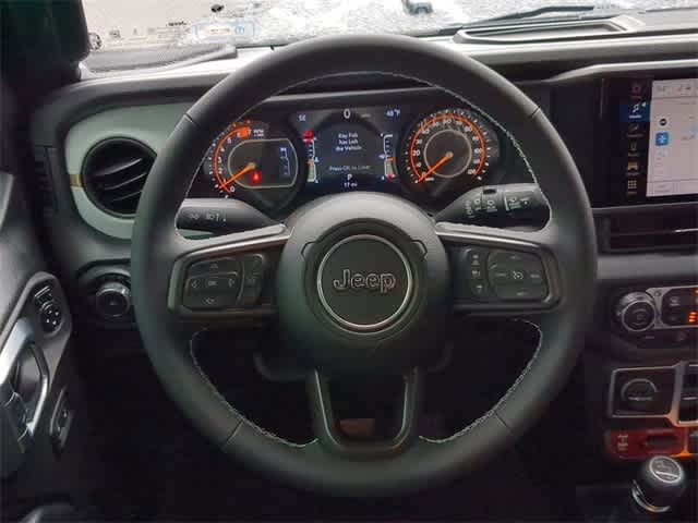 Thumbnail: 2025 Jeep Wrangler - 21