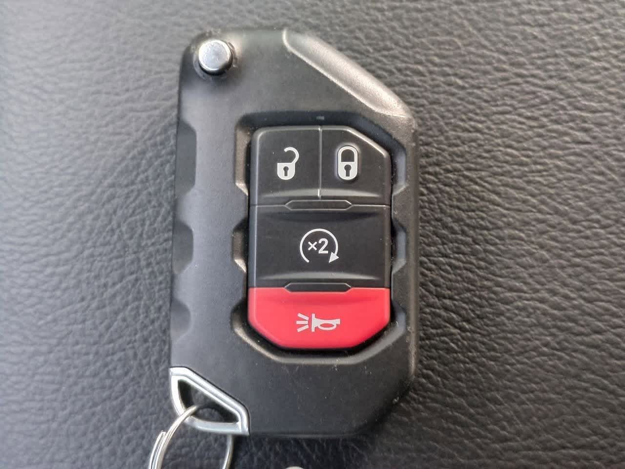 Thumbnail: 2025 Jeep Wrangler - 36