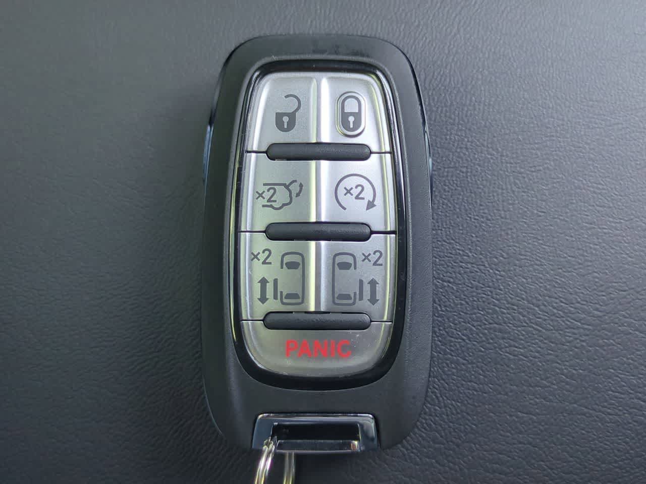 Thumbnail: 2026 Chrysler Pacifica - 37