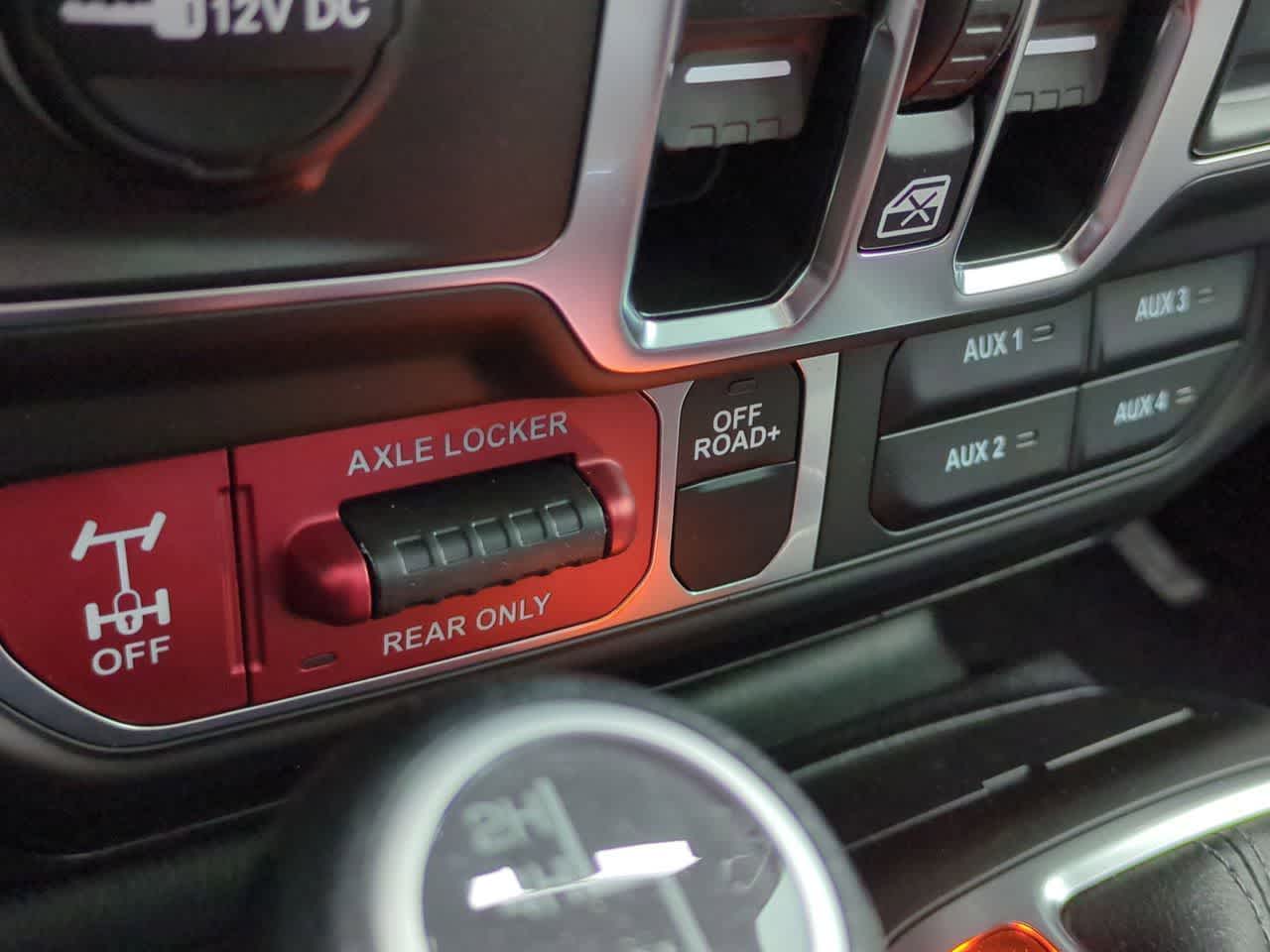 Thumbnail: 2026 Jeep Gladiator - 18