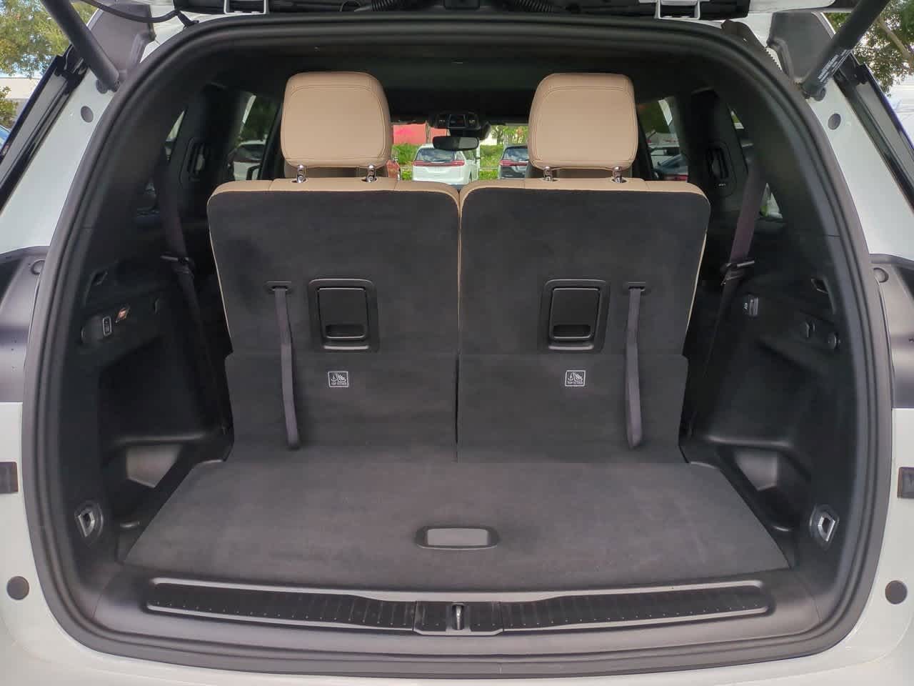 Thumbnail: 2023 Jeep Grand Cherokee L - 35