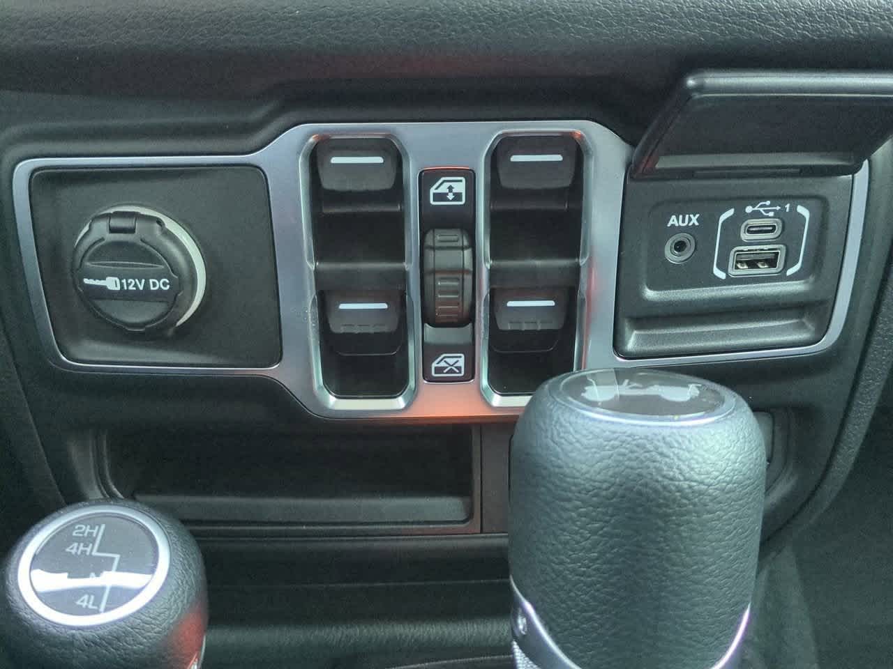 Thumbnail: 2026 Jeep Wrangler - 31