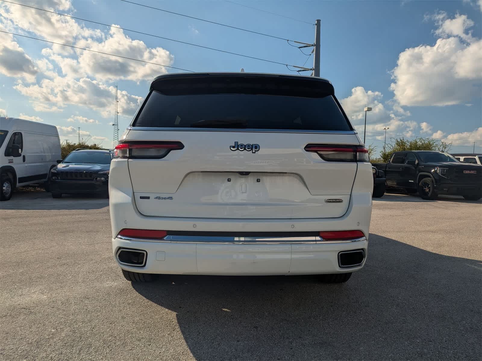 Thumbnail: 2022 Jeep Grand Cherokee L - 6