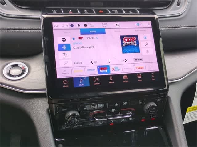 Thumbnail: 2025 Jeep Grand Cherokee - 30