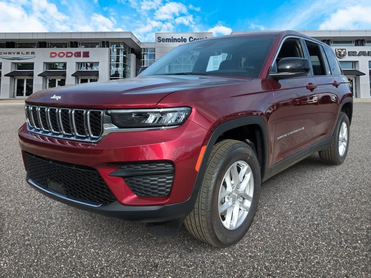 Thumbnail: 2025 Jeep Grand Cherokee - 4