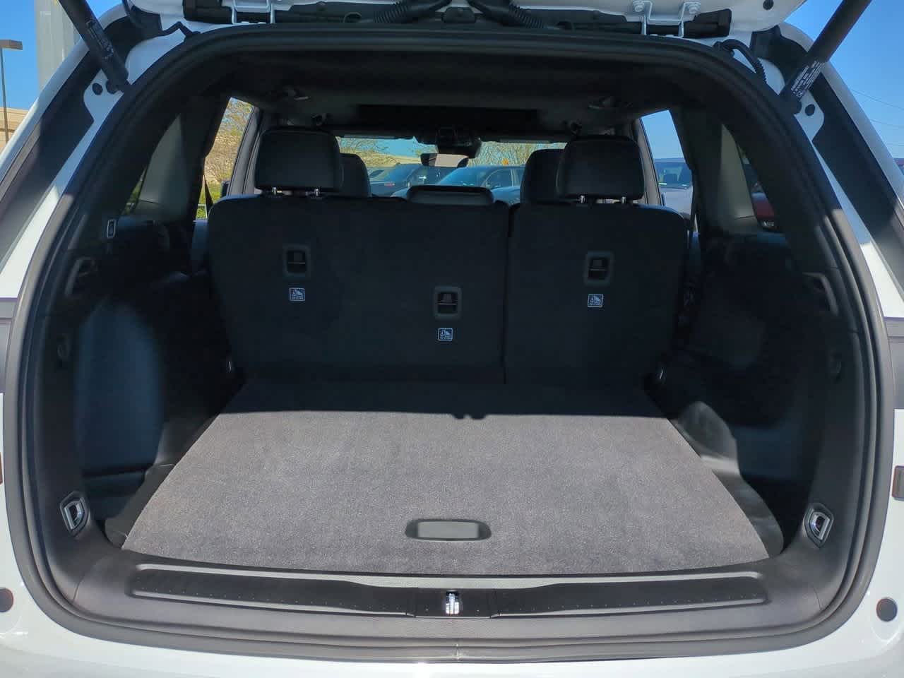 Thumbnail: 2025 Jeep Grand Cherokee - 35