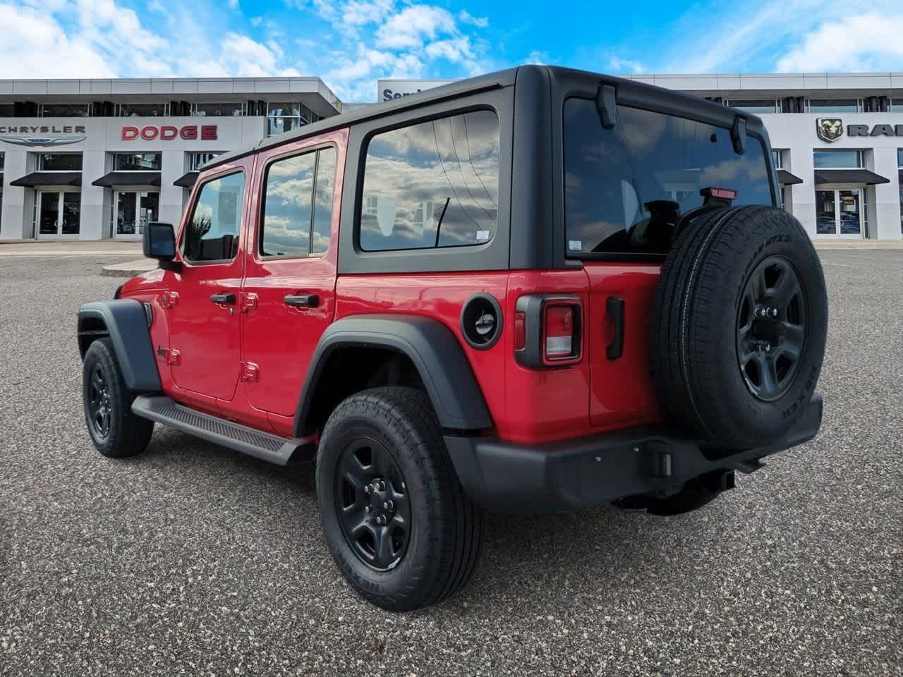 Thumbnail: 2025 Jeep Wrangler - 6