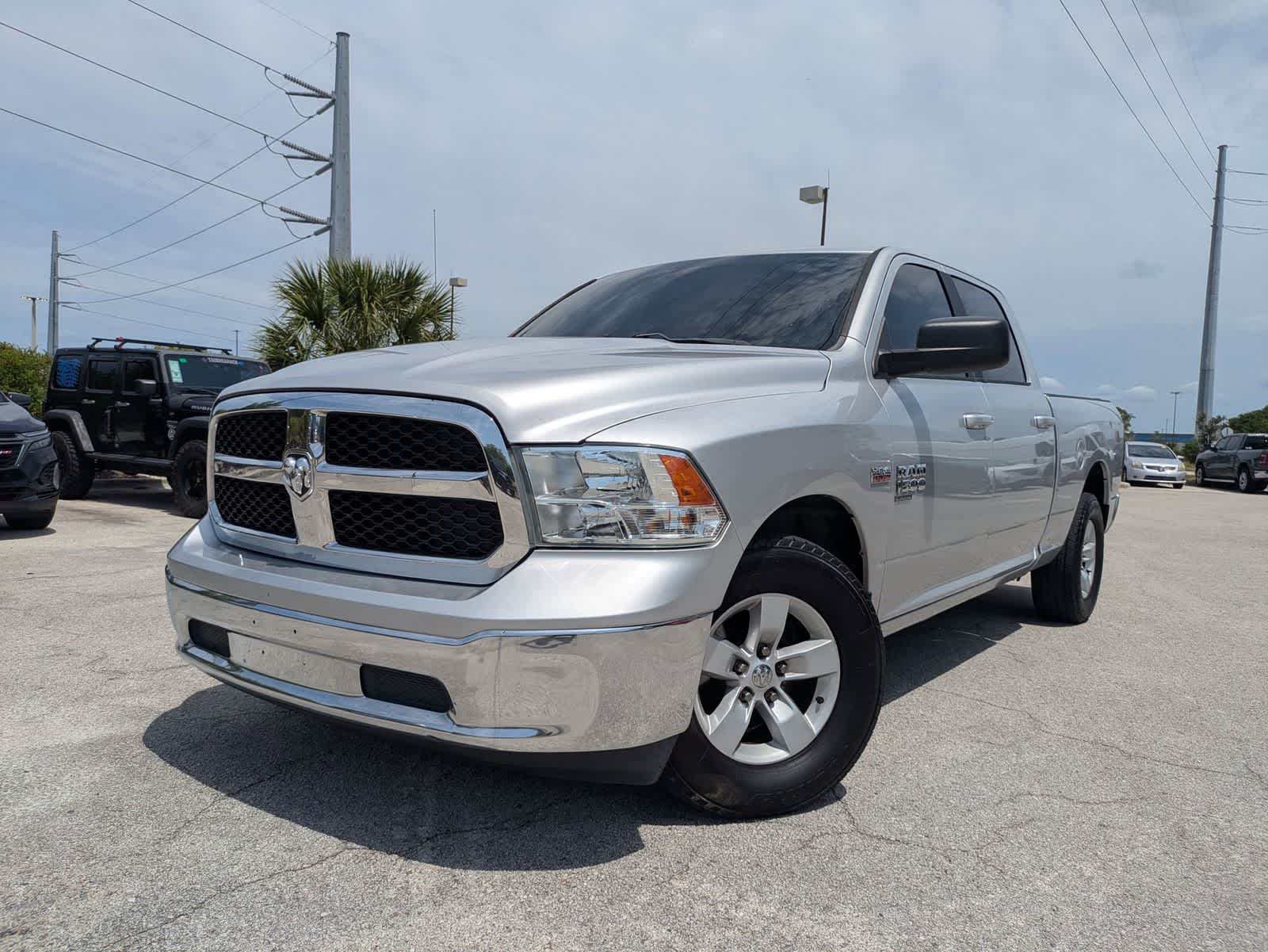 2019 RAM 1500 Classic SLT -
                  Sanford, FL