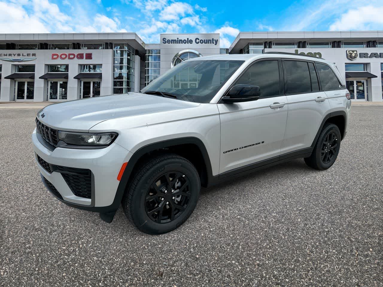 Thumbnail: 2026 Jeep Grand Cherokee - 4