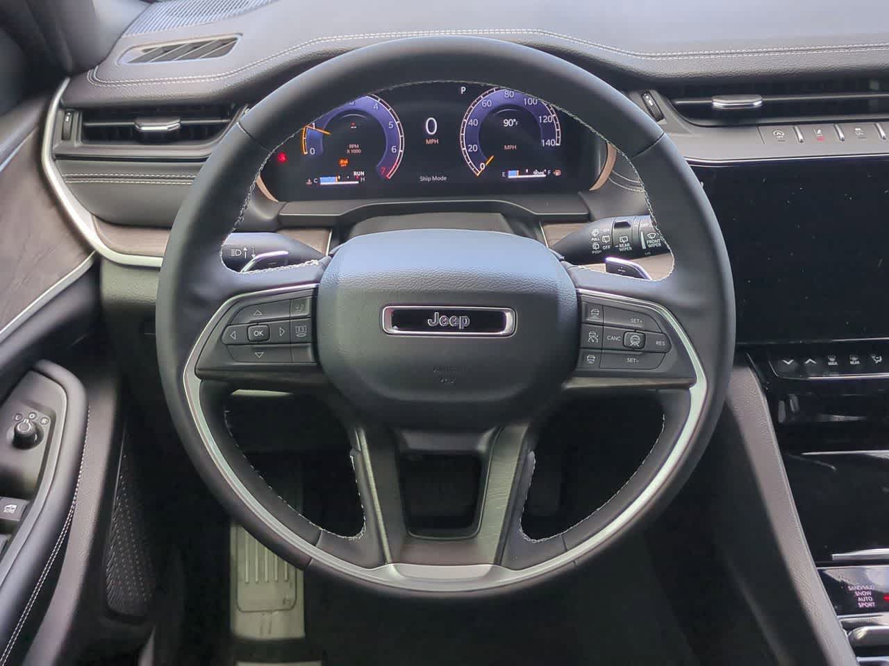 Thumbnail: 2026 Jeep Grand Cherokee - 23
