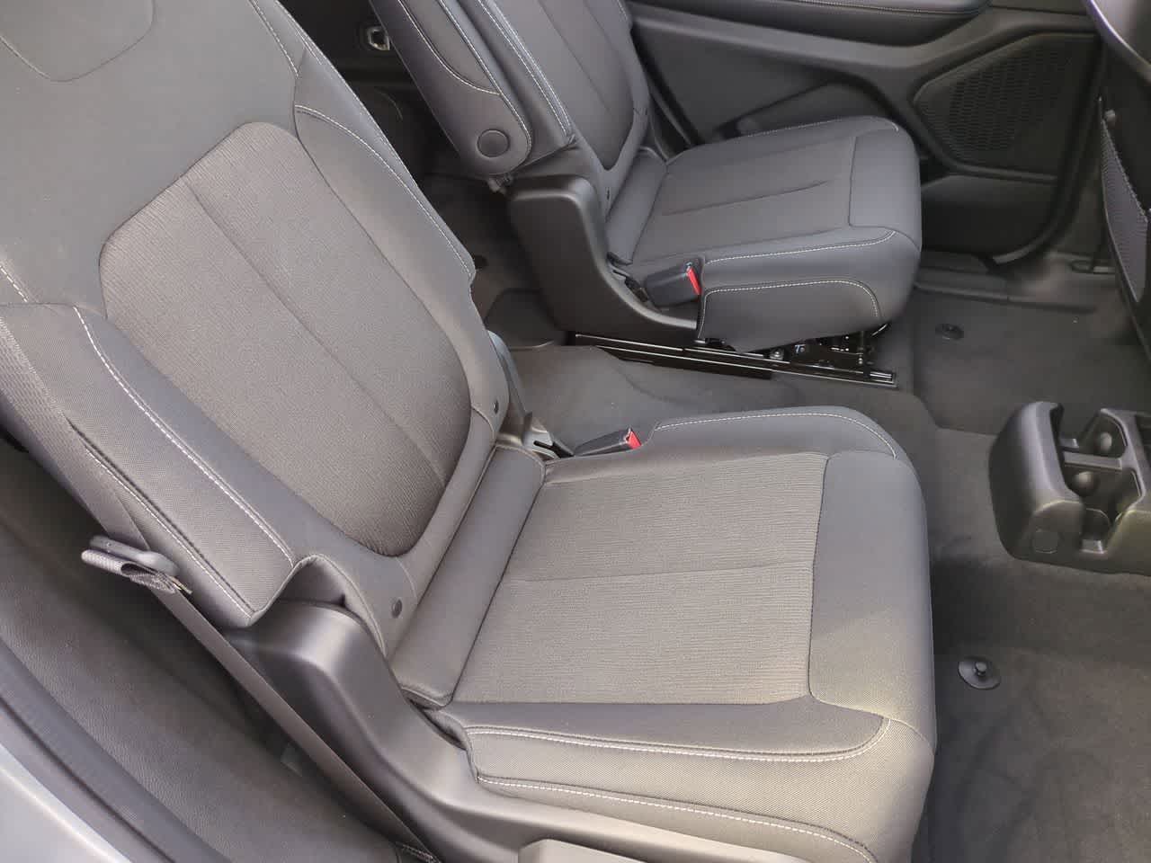 Thumbnail: 2025 Jeep Grand Cherokee L - 22