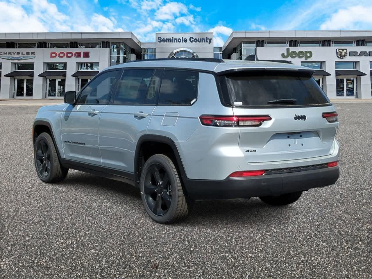 Thumbnail: 2025 Jeep Grand Cherokee L - 6