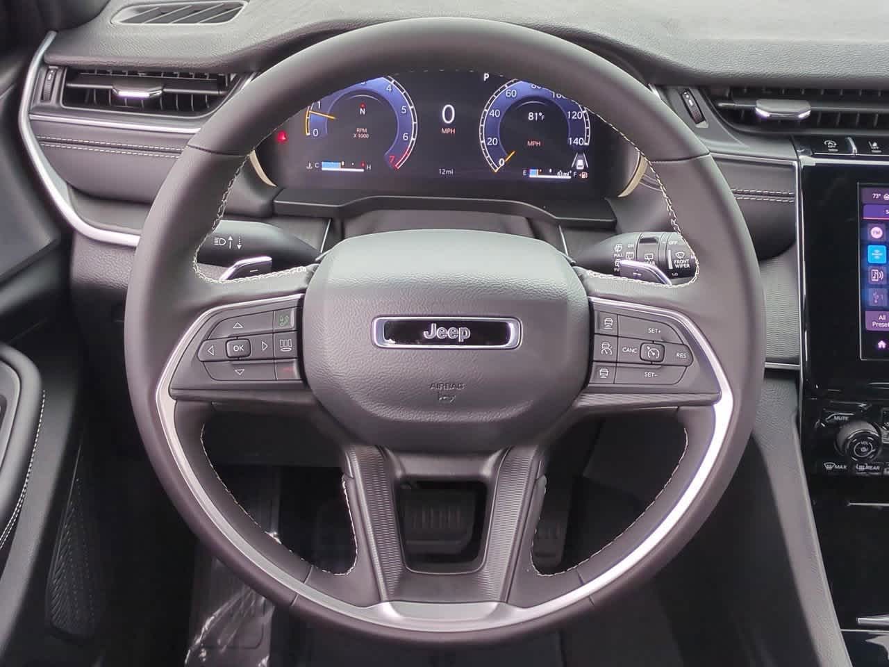 Thumbnail: 2025 Jeep Grand Cherokee L - 24