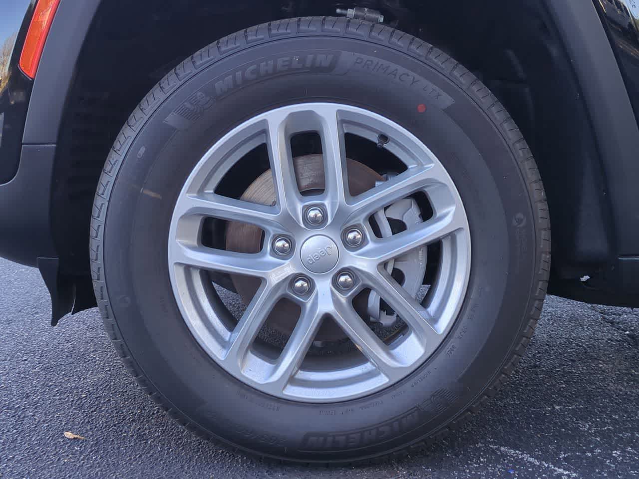 Thumbnail: 2025 Jeep Grand Cherokee - 14