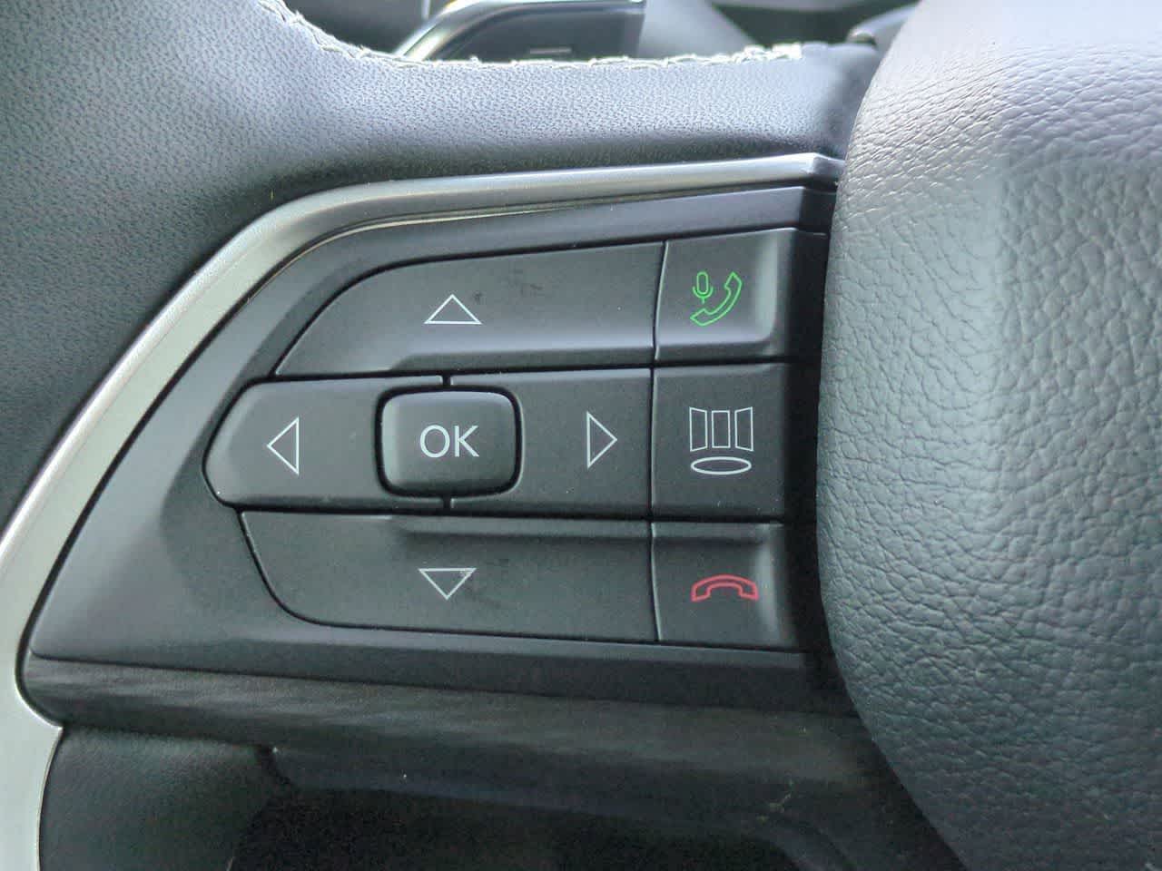 Thumbnail: 2025 Jeep Grand Cherokee - 25