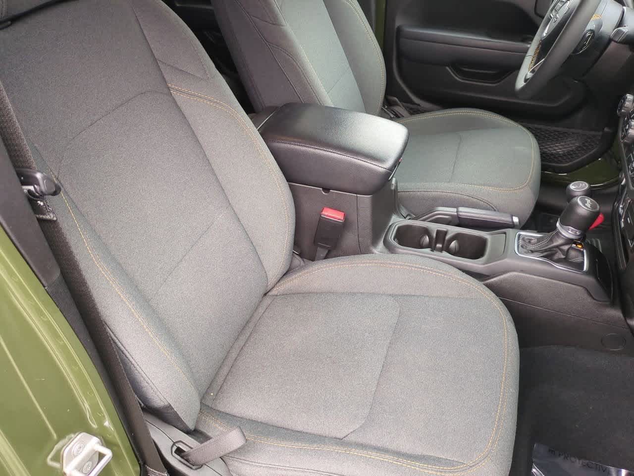 Thumbnail: 2024 Jeep Wrangler - 22