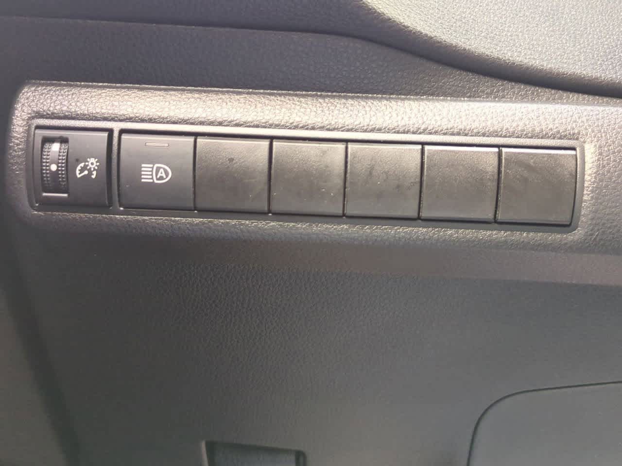 Thumbnail: 2021 Toyota Corolla - 18